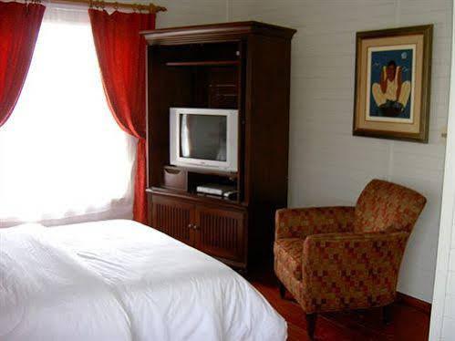 Victoria Fields Hotel & Resort Ла-Барра Экстерьер фото